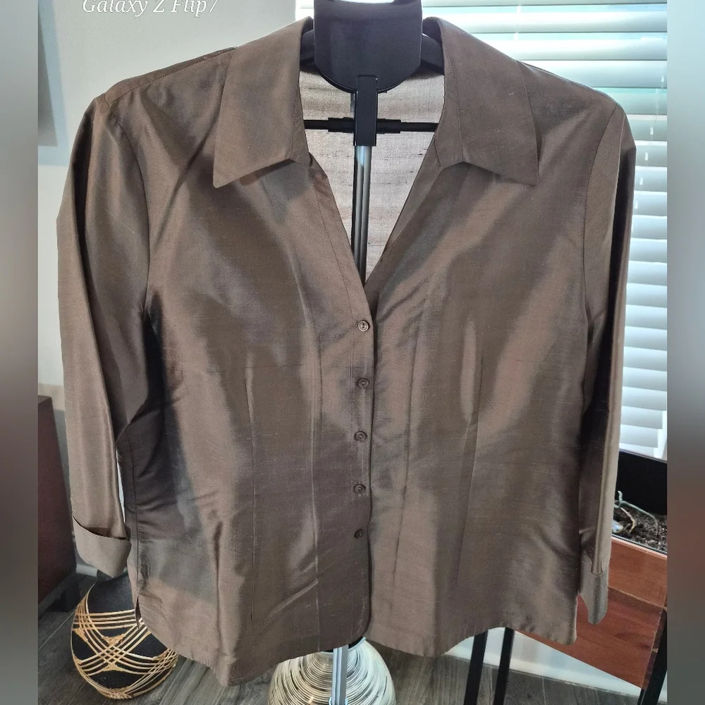 Allion Taylor Gold Silk Satin Band Collar V-Neck Blouse - Long Sleeve - Picture 1 of 7